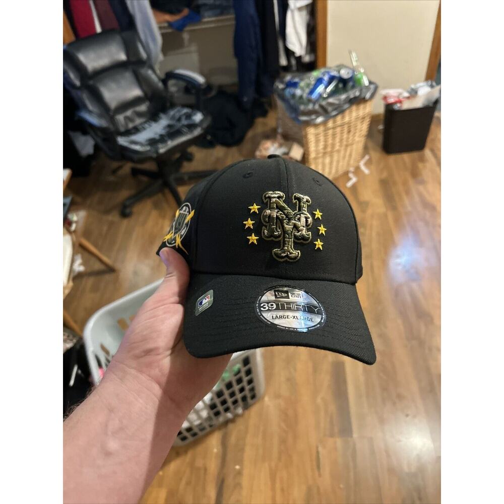 Men's New Era New York Mets 2024 Armed Forces Day 39THIRTY Large/X-Large MLB